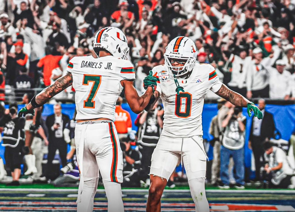 Miami supera a Ole Miss en el Fiesta Bowl y avanza al Campeonato Nacional del CFP