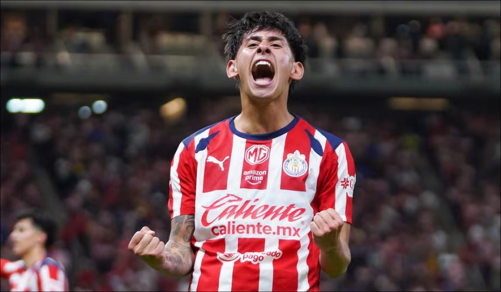 Sin seleccionados, pero con alma: Chivas remonta a Tigres y está en semifinales