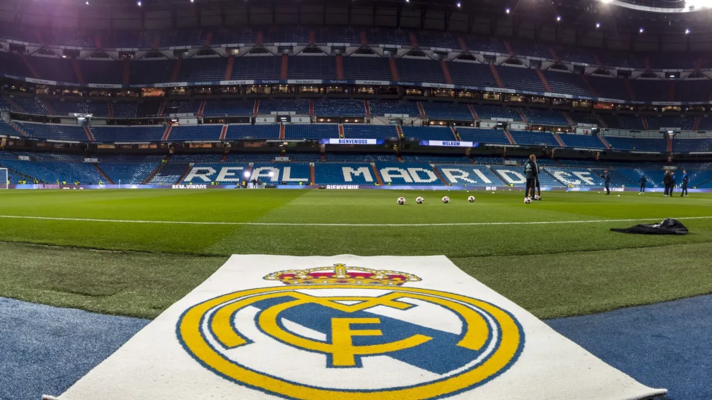 Konaté y Dumfries, los primeros movimientos del nuevo Real Madrid